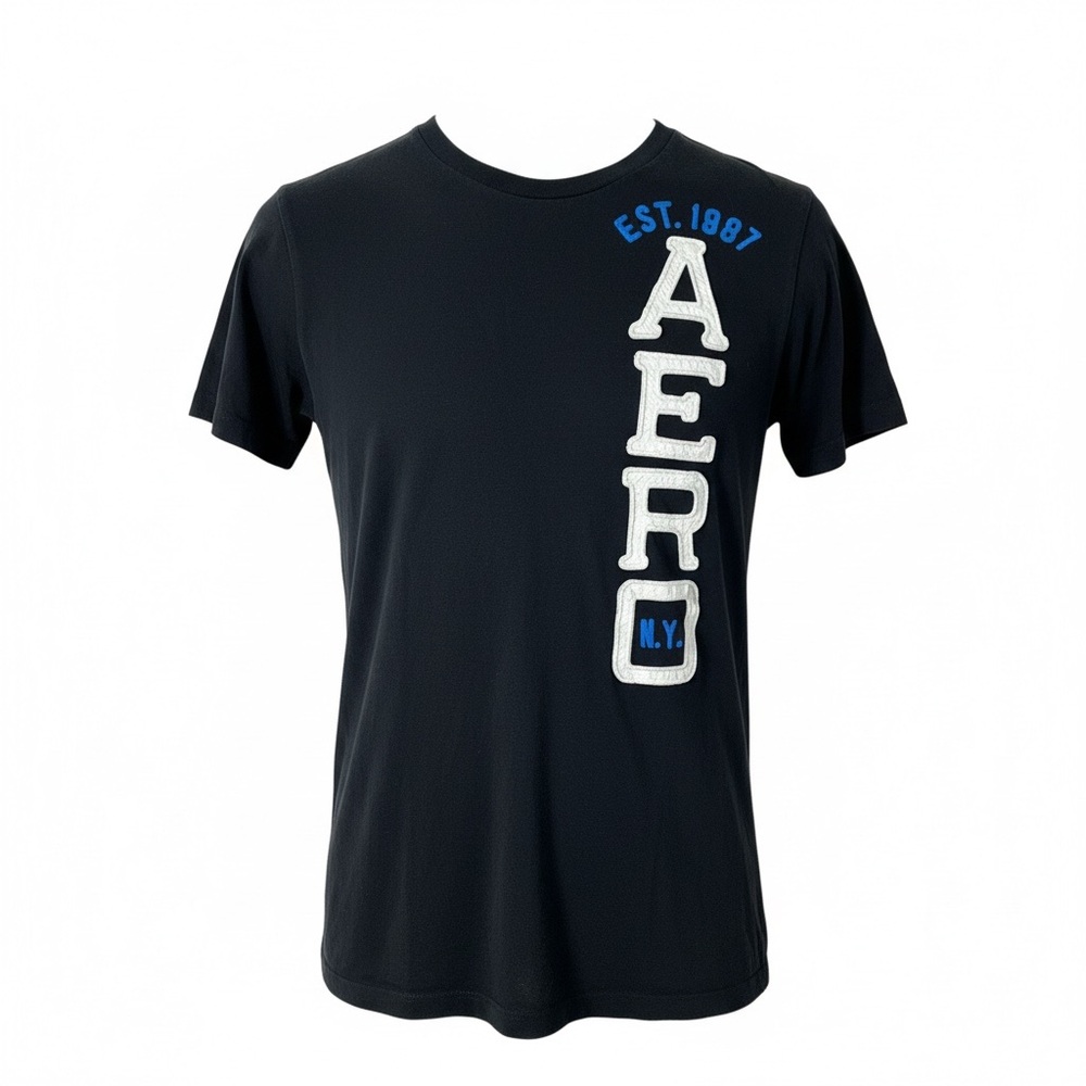 Aeropostale Graphic Vertical Tee in Black and White- Size M